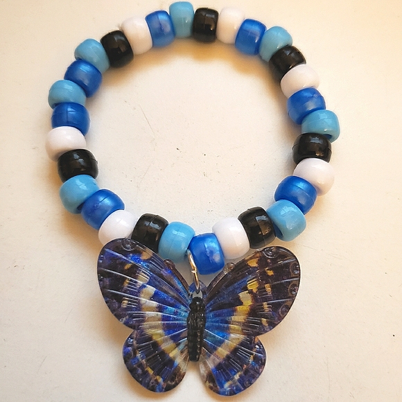 Handmade Blue Butterfly Charm Kandi Bracelet - Picture 1 of 3